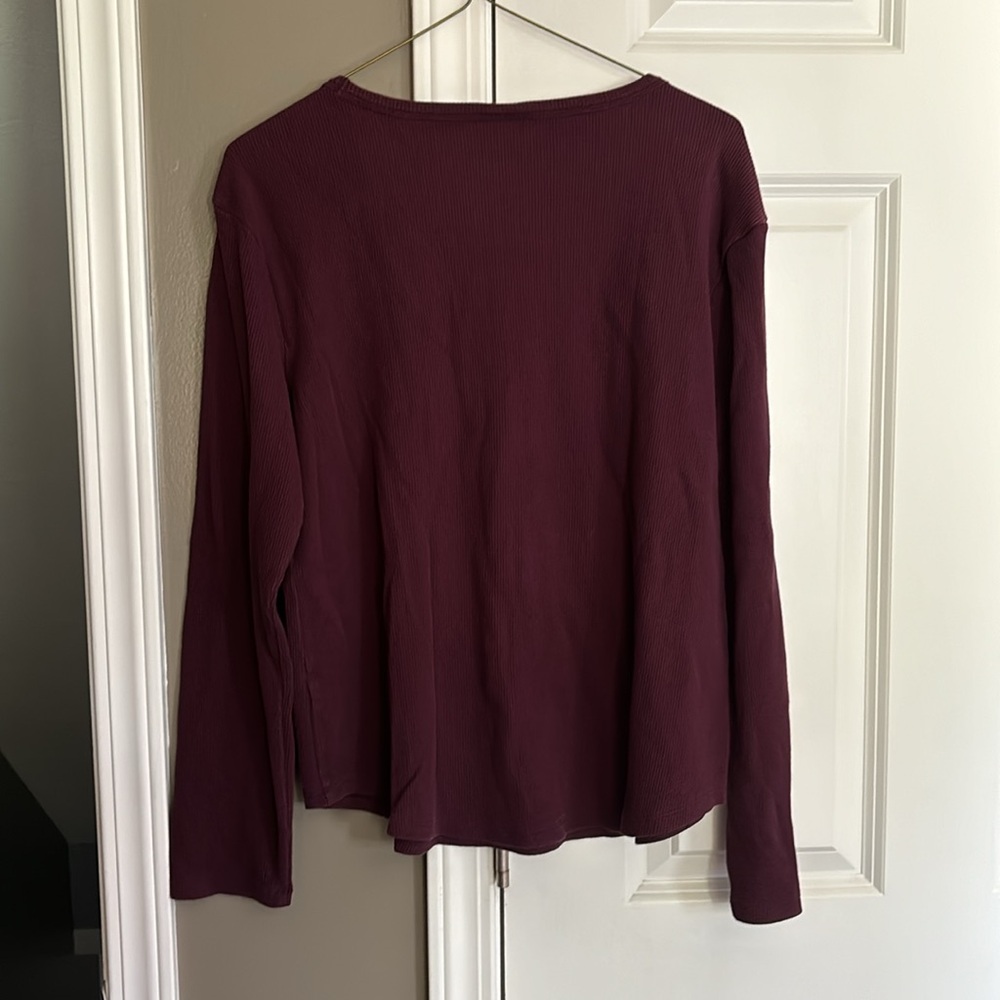 Pink size L burgundy long sleeved haney shirt. - Picture 3 of 3